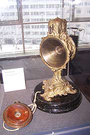 "Design"Telefon um 1900 (Foto: Martin Schmitz)