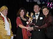 Die Schauspielerin Bettina Redlich ist die Morsiken Preisträgerin der Würmesia 2006 (Foto: Ingrid Grossmann)