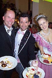 Martin Schmitz (ganz-muenchen.de), Faschingsrinz Börni I und Prinzessin Natalie I. (Foto: Marikka-Laila Maisel)