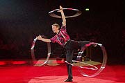 Alexei Chainikov mit Hula Hoop (Foto: Marikka-Laila Maisel)