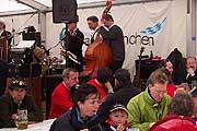 Im Zelt wird gejazzt