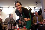 Coffee Tasting (Foto: Martin Schmitz)