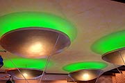 moderne Deckenlampen (Foto: Martin Schmitz)