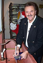 Europa-Park Chef Roland Mack muss dann auch selber spülen (Foto: Martin Schmitz)