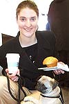 kurzer Coffee Break mit Hund