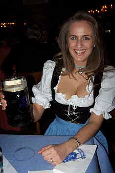 Natalie - Faschignsprinzessin 2003 der Narrhalla(Foto: Martin Schmitz)