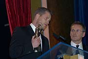 Til Schweiger hält die DIVA"Der Deutsche Kinopreis" in Händen für (T)Raumschiff Surprise (Foto: Martin Schmitz)