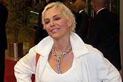 Natascha Ochenknecht und ihr 250.000€ Schmuck (Foto: Martin Schmitz)