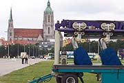 Eurostra Teile mit Blick auf die St. Pauls Kirche