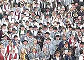 in (Ein-)Tracht