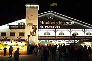 Armbrustschützen Festhalle (Foto: Martin Schmitz)