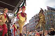 Moriskentänzer auf dem Marienplatz (Bild:Martin Schmitz)