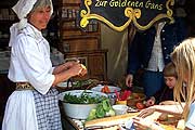 Mittelalterliches Kochen (Bild: Martin Schmitz)