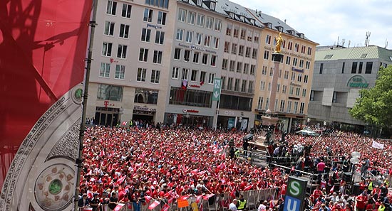 Doublefeier auf dem Marienplatz am 26.05.2019 (©Foto: Martin Schmitz)