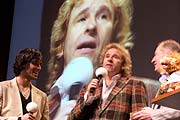 Roque Santa Cruz und Thomas Gottschalk mit Andy Wenzel (Foto: Martin Schmitz)