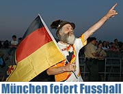 gute Stimmung auf dem Fan Fest - Aussenstelle Theresienwiese (Foto: Ingrid Grossmann)