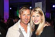 Laura Janson mit Freund (©Foto: Martin Schmitz)