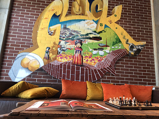 Grafitto von Loomit im Foyer Bereich (©Foto. Martin Schmitz)