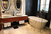 Badezimmer in der Präsidentensuite (©Foto: Martin Schmitz)