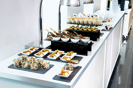 Buffet@ NH Konferenzraum©NH Hotel Group