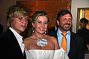 Sir Rocco Forte und Lady Aliai Forte mit Sohn (Foto: Martin Schmitz)