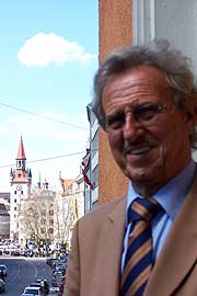 Werner Kirchlechner lädt zum Tag der offenen Tür am 8. Mai (Foto: Martin Schmitz)