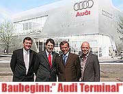 Thomas Wertmann, Christoph Siedehans, Thomas Günther und Architekt Amandus Sattler (Foto: Martin Schmitz)