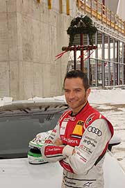DTM Fahrer Timo Scheider (©Foto. Martin Schmitz)