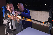 Biathlon Camp Fritz Fischer mit Biathlonsimulator mit mobiler Laser-Schießanlage (©Foto: Martin Schmitz)