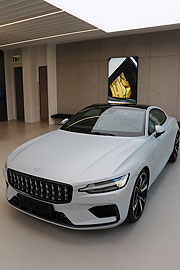 Polestar 1 @ Polestar Space Munich in der Hofstatt (©Foto: Martin Schmitz)