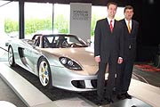 Porsche Zentrum München Süd Geschäftsführer Jürgen Niemuth und MAHAG Geschäftsführer Thomas Werthmann (Foto: Martin Schmitz)