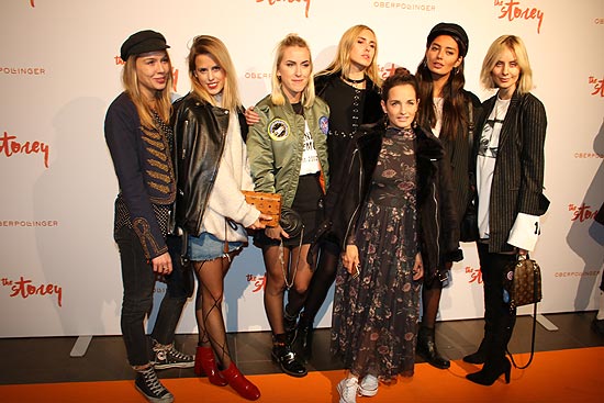 Bloggerin Katja Schweitzberger (https://kattail.tictail.com), Ann-Kathrin Grebner a.k.a Anni a.k.a. Tanzekind (tanzekind.de), Blogger Bazaar, , Cheyenne Tulsa, Jessi Joyce, Model Alyssa Cor (©Foto: Martin Schmitz)
