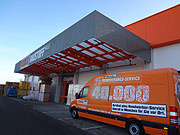 per Bus zu Ihnen nach Haus: OBI ORS, der OBI  Renovierungsservice (©Foto: Martin Schmitz)