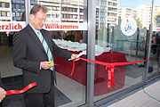 Eröffnung am 09.09.2009 um 09.09 Uhr durch Hans Schlamp, geschäftsführender Gesellschafter der Accumulata (©Foto: Martin Schmitz)