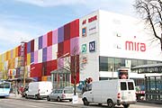 ...mit direkter Anbindung an die U-Bahn Dülferstraße (Foto: Martin Schmitz)