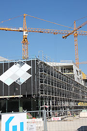 Juli 2010: ziemlich weit ist man schon mit dem Rohbau (Foto: Martin Schmitz)