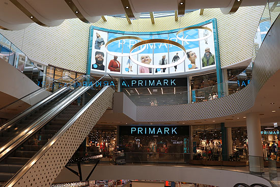  Primark - Am Vortag vor der Eröffnung (©Foto: Martin Schmitz)
