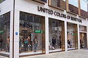 neu seit 30.03.: Benneton Megastore (Foto: MartiN Schmitz)