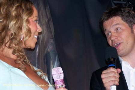 051130mariah_carey07
