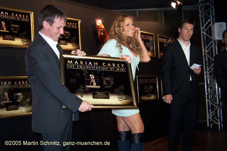051130mariah_carey42