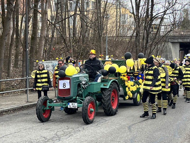 Gaudiwurm 2023 in München Unterföhring (©Foto:Martin Schmitz)