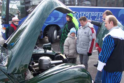 050206gaudiwurm003