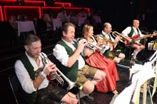 230127oide-wiesnball104