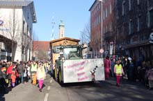 230212faschingszug200