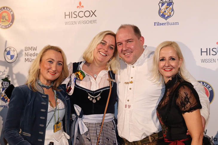 230210filserball099