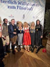 230210filserball002