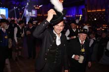 230210filserball144