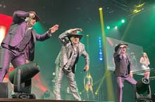 230210filserball026