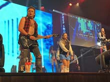230210filserball039