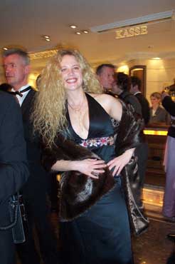 03filmball2_h76